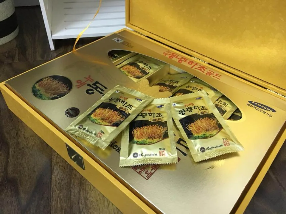Nước đông trùng hạ thảo Kanghwan Bio Silkworm Cordyceps